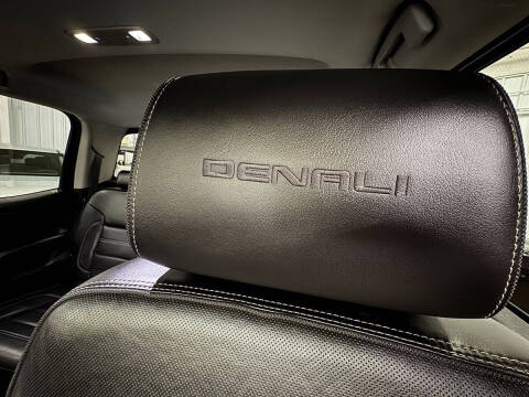 2015 GMC Sierra 2500HD Denali