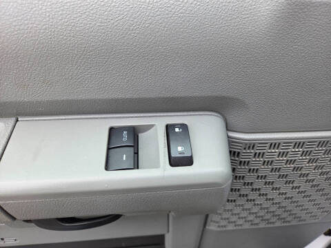 2012 Ford E-Series E-350 SD XLT
