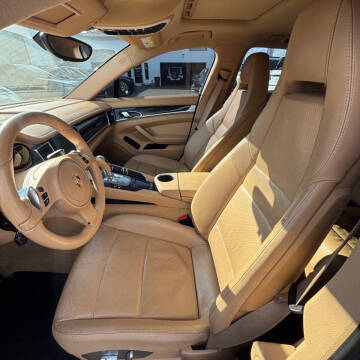 2011 Porsche Panamera
