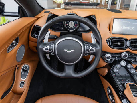 2021 Aston Martin Vantage
