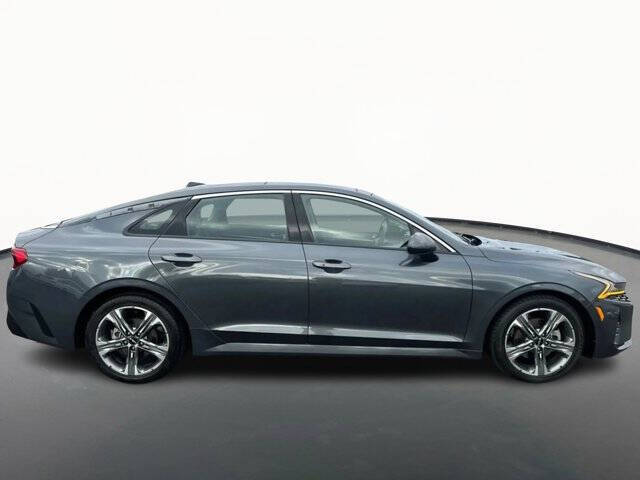 2023 Kia K5 EX