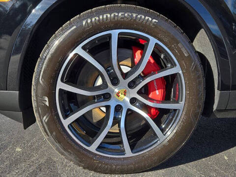 2024 Porsche Cayenne S