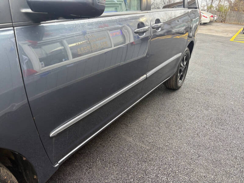 2006 Toyota Sienna XLE Limited 7 Passenger