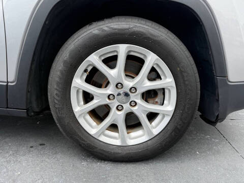 2016 Jeep Cherokee Latitude