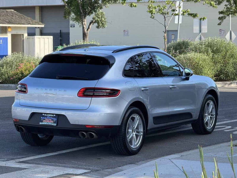 2016 Porsche Macan S