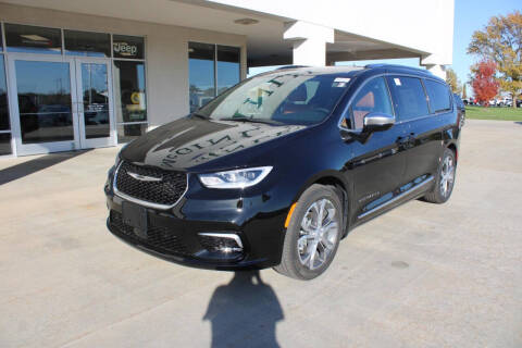 2026 Chrysler Pacifica Pinnacle