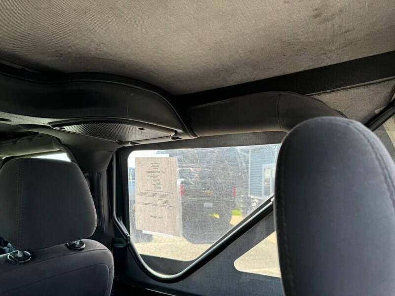 2017 Jeep Wrangler Sport