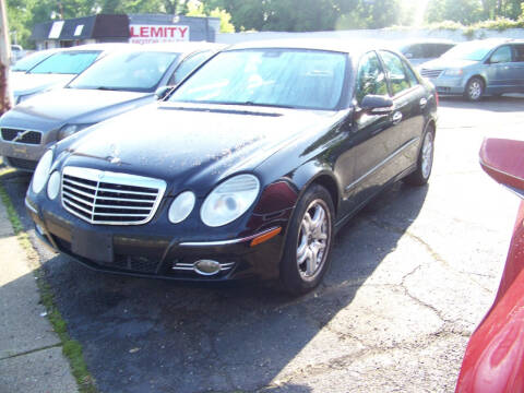 2008 Mercedes-Benz E-Class for sale at lemity motor sales in Zanesville OH