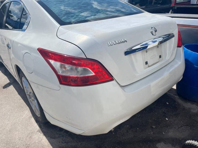 2010 Nissan Maxima