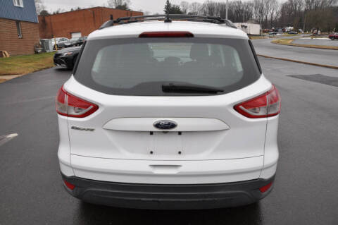 2016 Ford Escape S