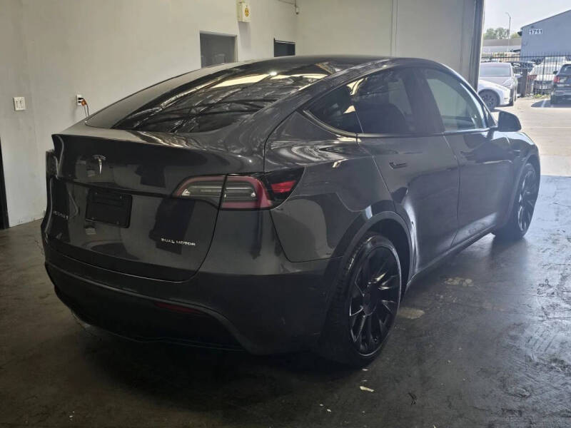 2020 Tesla Model Y Long Range