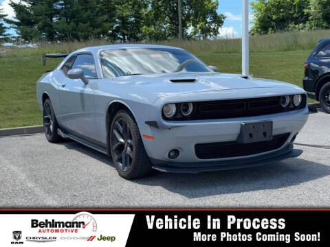 2022 Dodge Challenger SXT Photo