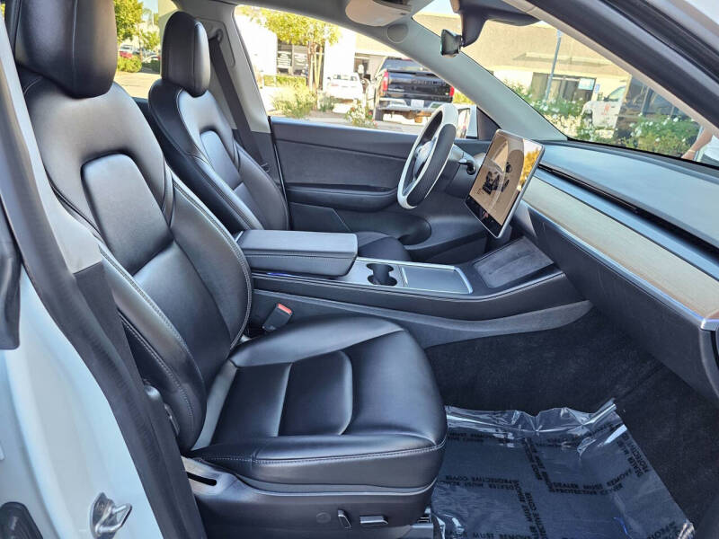 2022 Tesla Model Y Long Range