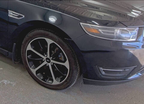 2015 Ford Taurus SEL