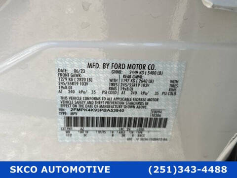 2023 Ford Edge Titanium