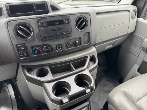 2011 Ford E-Series E-250