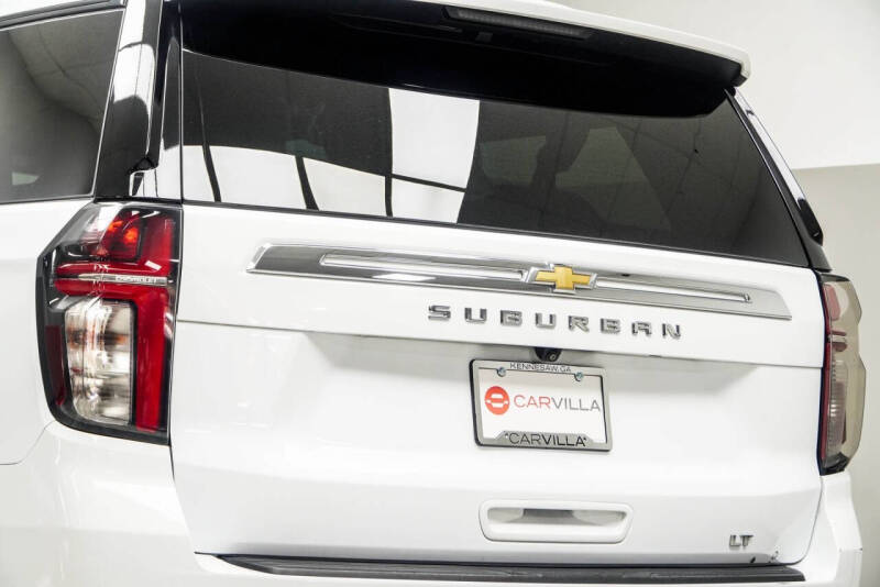 2024 Chevrolet Suburban LT