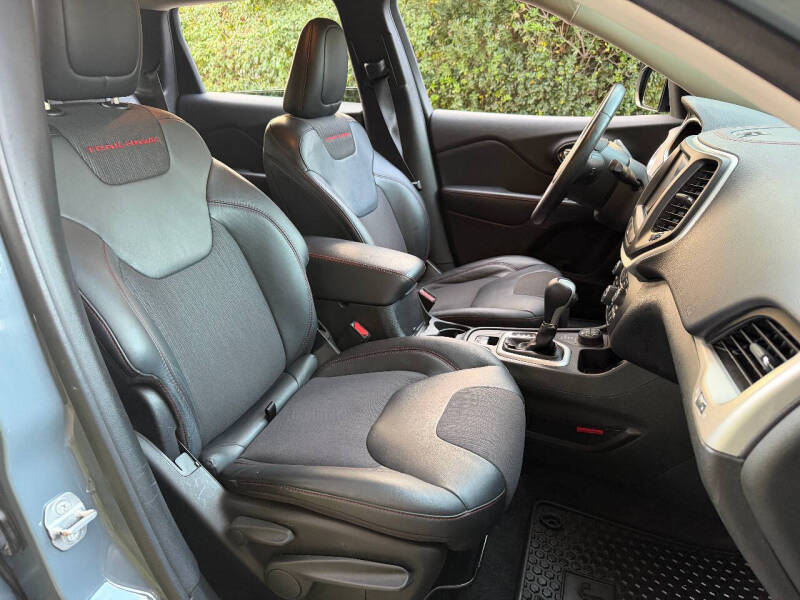 2015 Jeep Cherokee Trailhawk