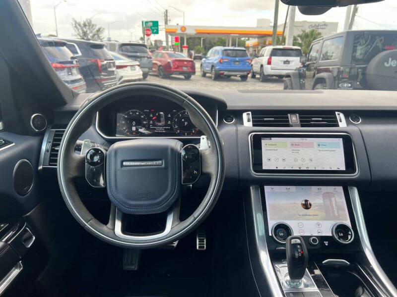 2020 Land Rover Range Rover Sport HST