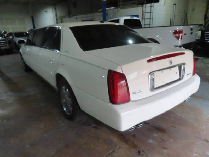 2005 Cadillac DeVille