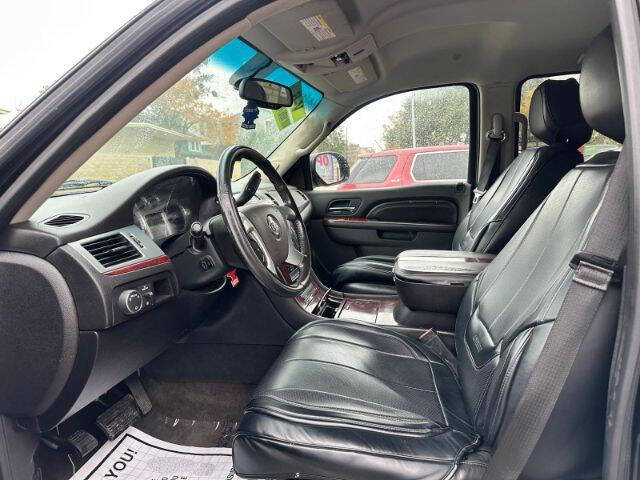 2011 Cadillac Escalade