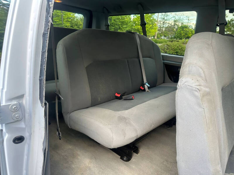 2014 Ford E-Series E-350 SD XLT