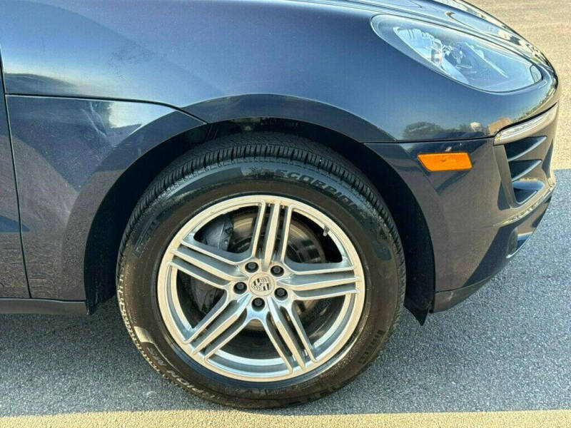 2017 Porsche Macan
