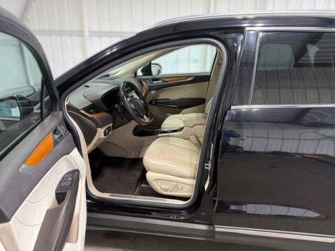 2019 Lincoln MKC Select
