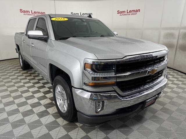 Used 2018 Chevrolet Silverado 1500 LT with VIN 3GCUKREC9JG608406 for sale in Bloomington, IL