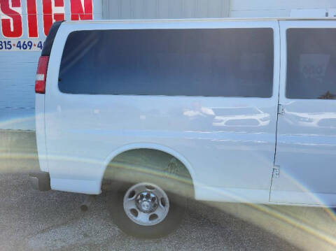 2017 Chevrolet Express LT 3500