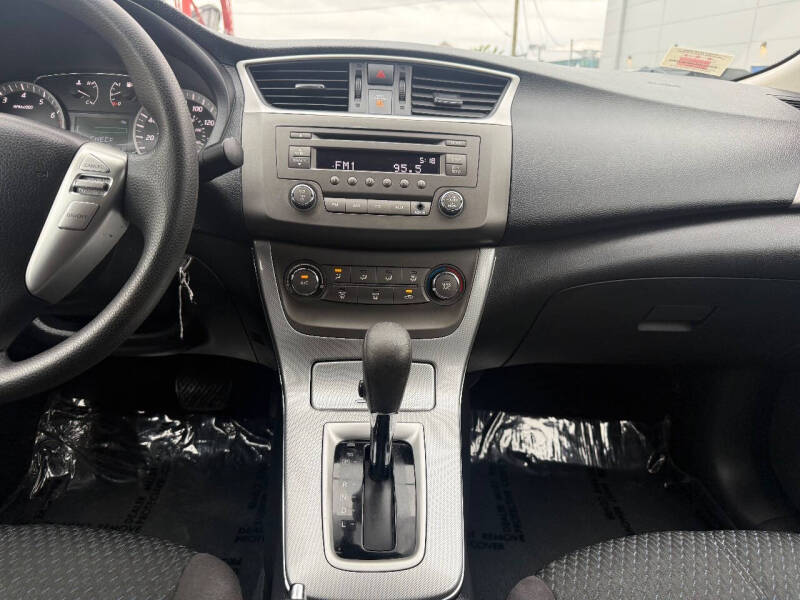 2013 Nissan Sentra SR