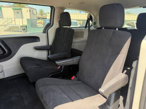 2014 Dodge Grand Caravan SE
