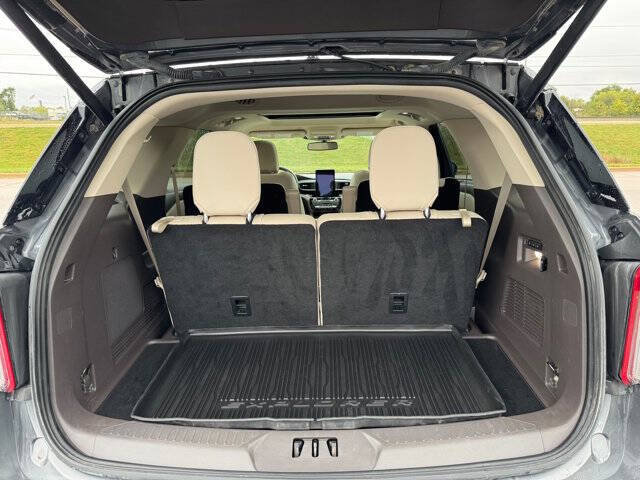 2021 Ford Explorer Platinum