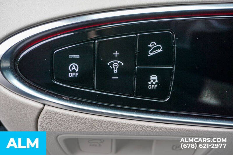 2022 Genesis GV70 2.5T Standard