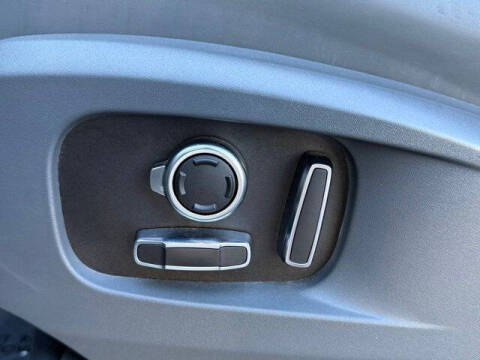 2024 Land Rover Defender 130 P400 X