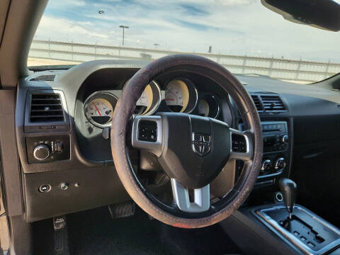 2013 Dodge Challenger SXT