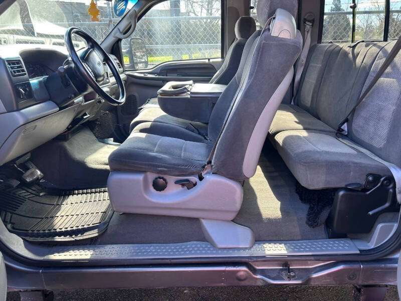 2002 Ford F-250 Super Duty XLT