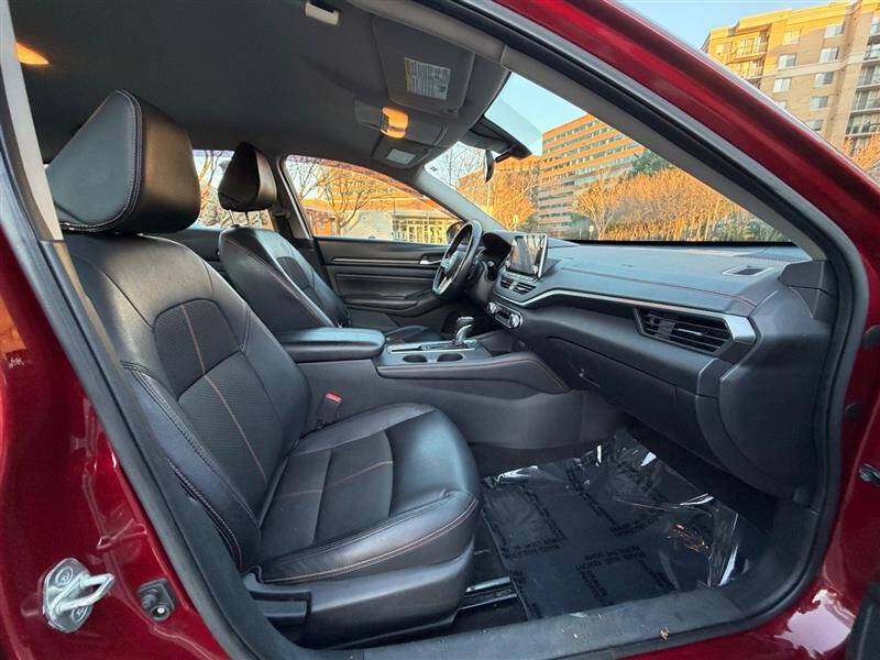 2020 Nissan Altima 2.5 SR