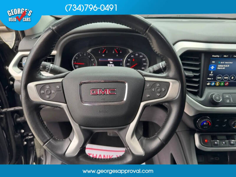 2021 GMC Acadia SLT