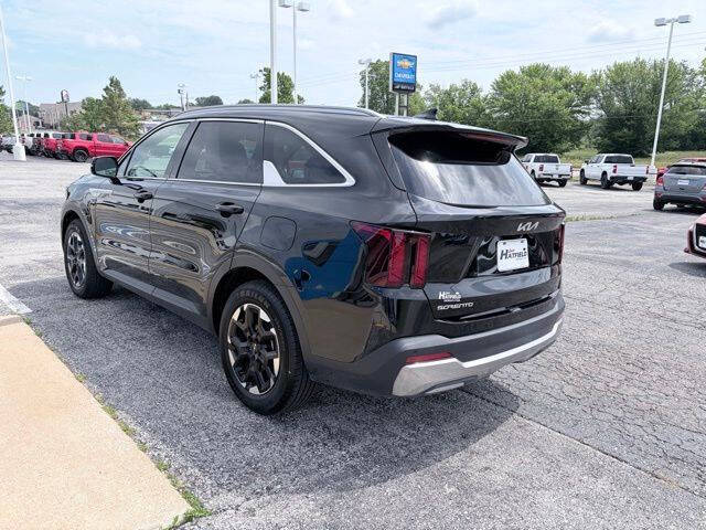 2024 Kia Sorento S