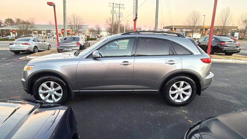 2005 Infiniti FX35