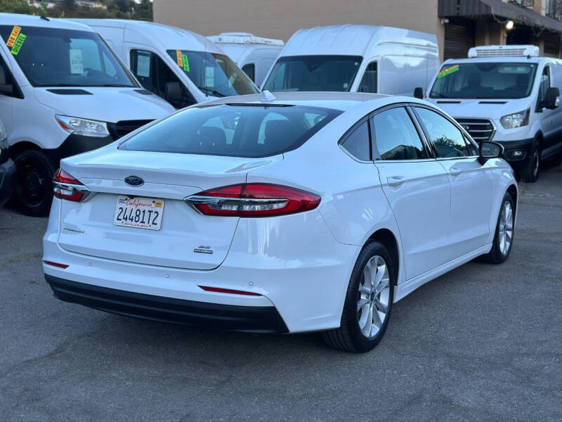 2020 Ford Fusion Hybrid SE