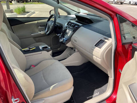 2012 Toyota Prius v Three