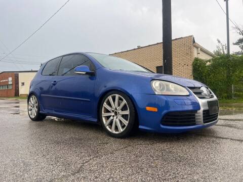 2008 Volkswagen R32 for sale at Dams Auto LLC in Cleveland OH