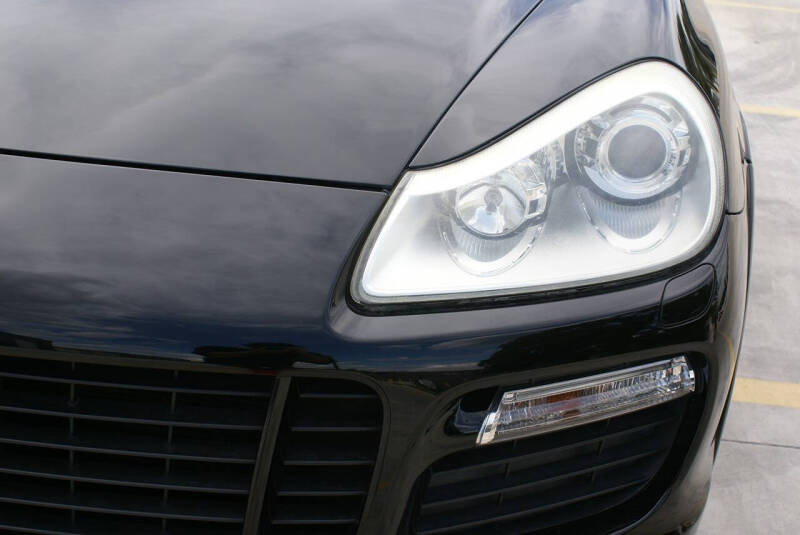 2009 Porsche Cayenne GTS