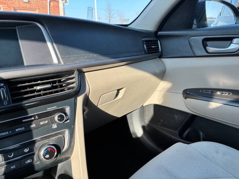 2018 Kia Optima LX