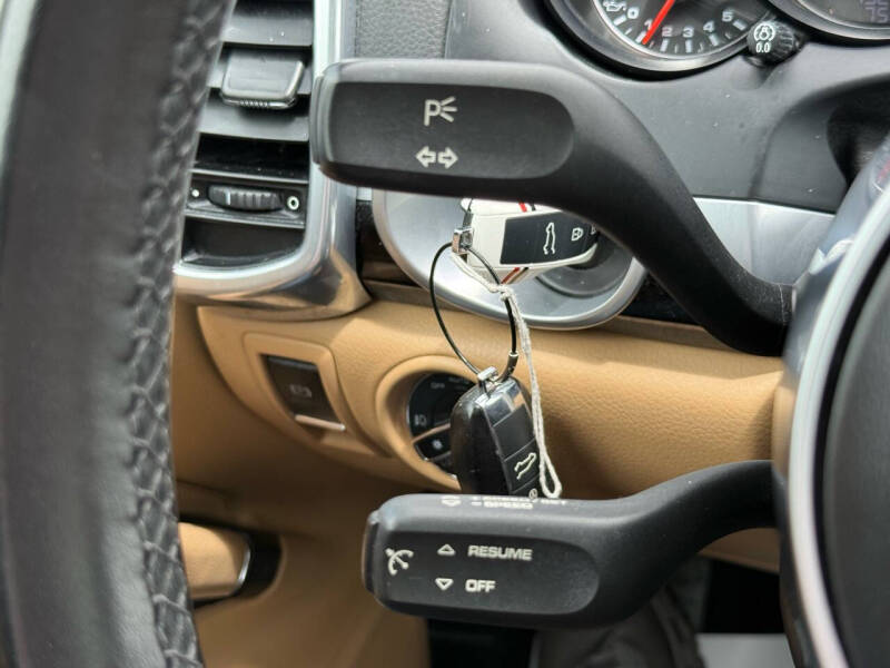 2015 Porsche Cayenne S