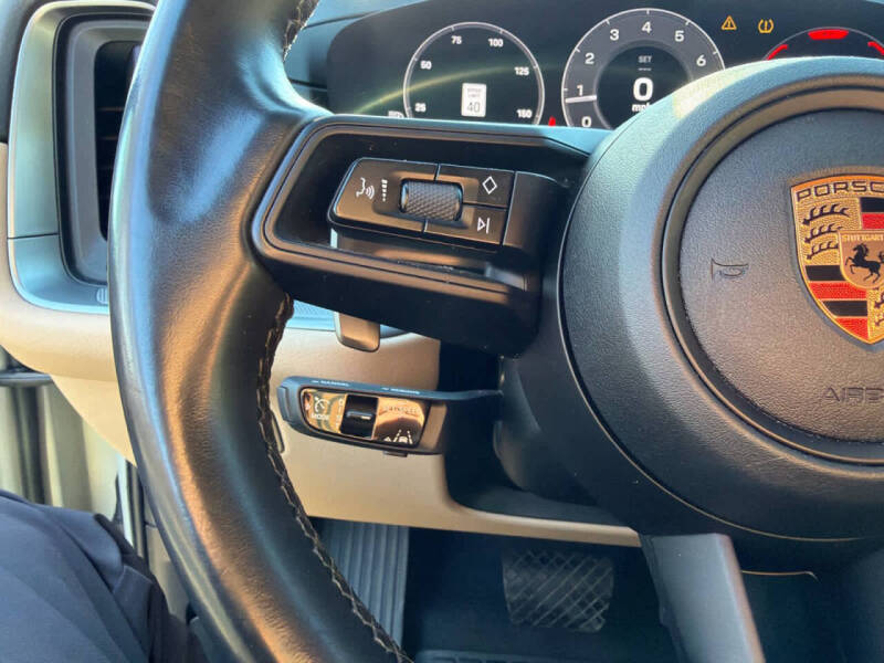 2024 Porsche Cayenne
