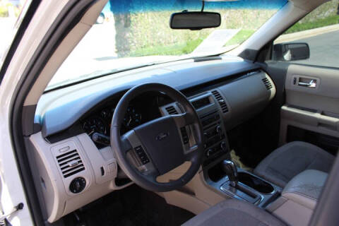 2011 Ford Flex SE