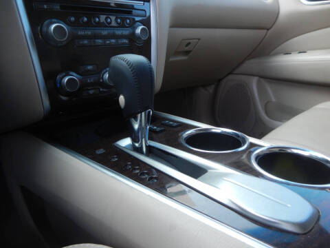 2014 Nissan Pathfinder SL
